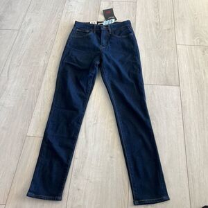 Levi’s 721 high rise skinny women’s jeans size 27